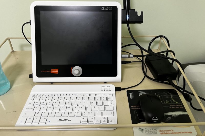 Foto exame: Ultrassonografia Ocular